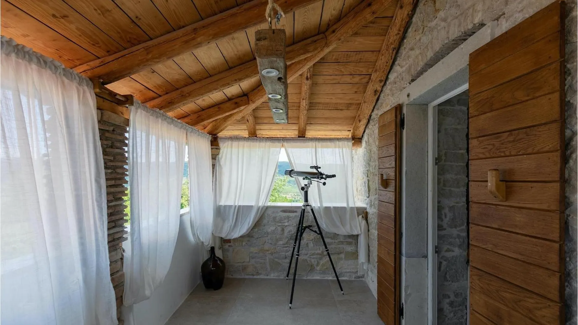 Villa Blazeni Miroslav Bulesic Vranje Selo Holiday home