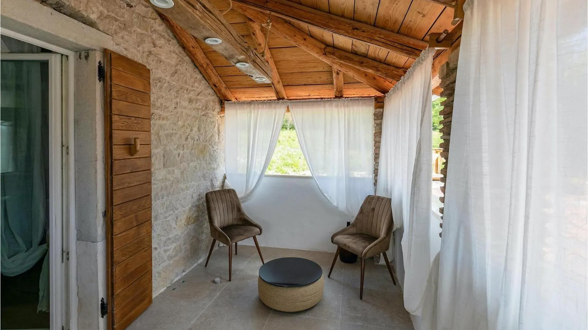 Holiday home Villa Blazeni Miroslav Bulesic Vranje Selo