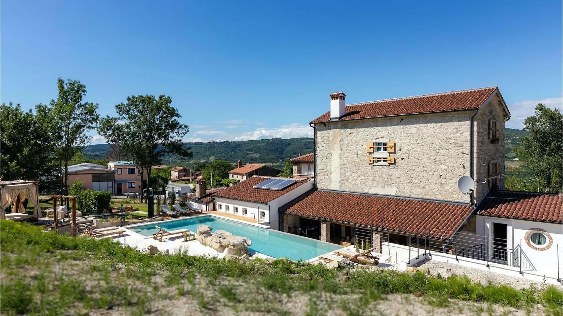 Holiday home Villa Blazeni Miroslav Bulesic Vranje Selo